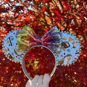 Snow White Minnie Ears